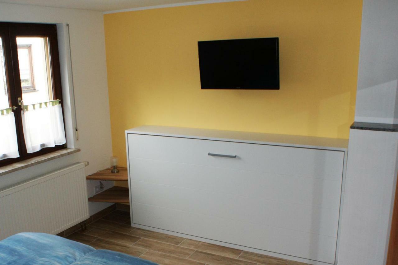Caro'S Ferienwohnung Haard Exterior photo